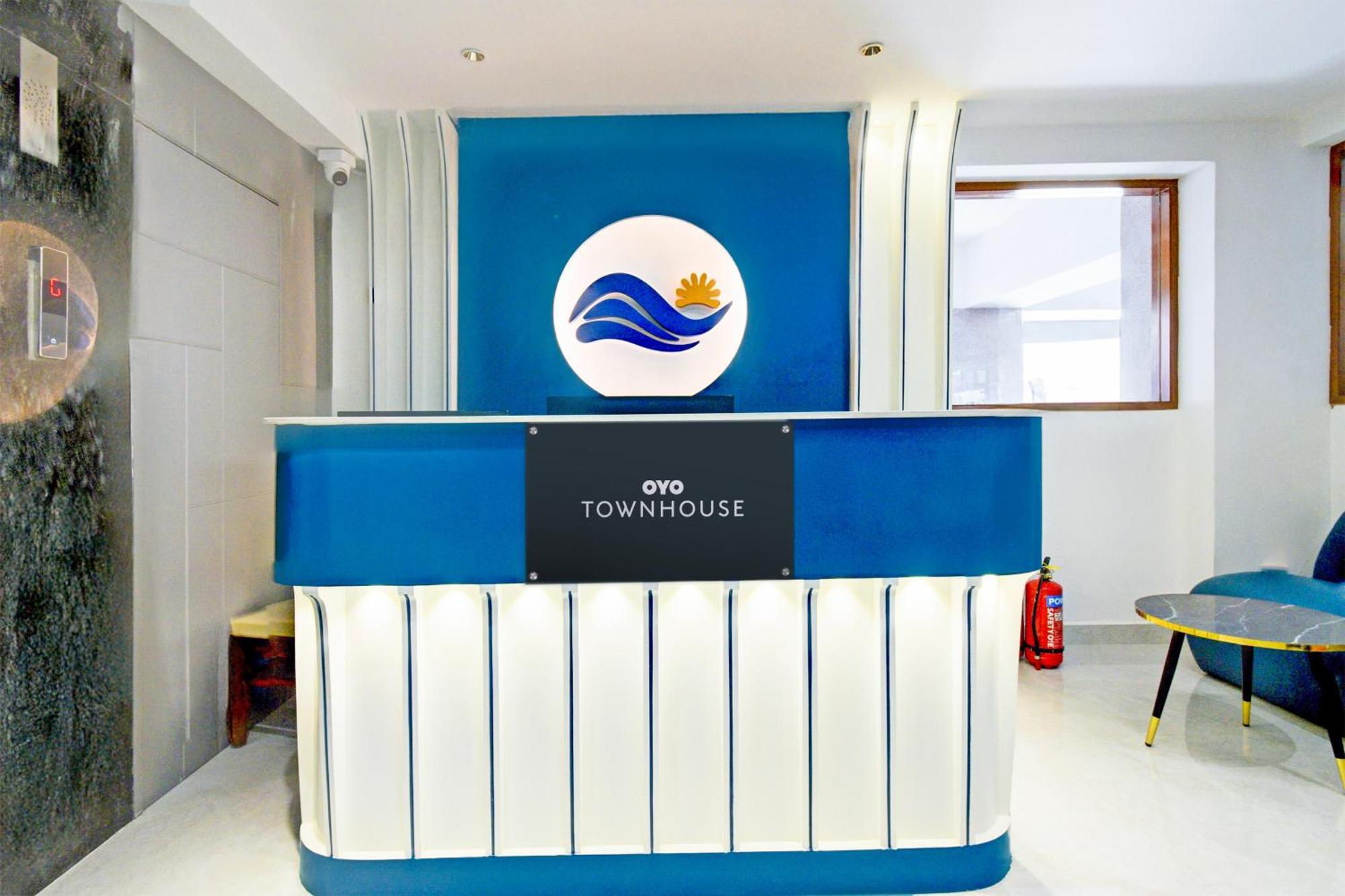 Townhouse Aarav Business Hotel Hajdarabad Zewnętrze zdjęcie