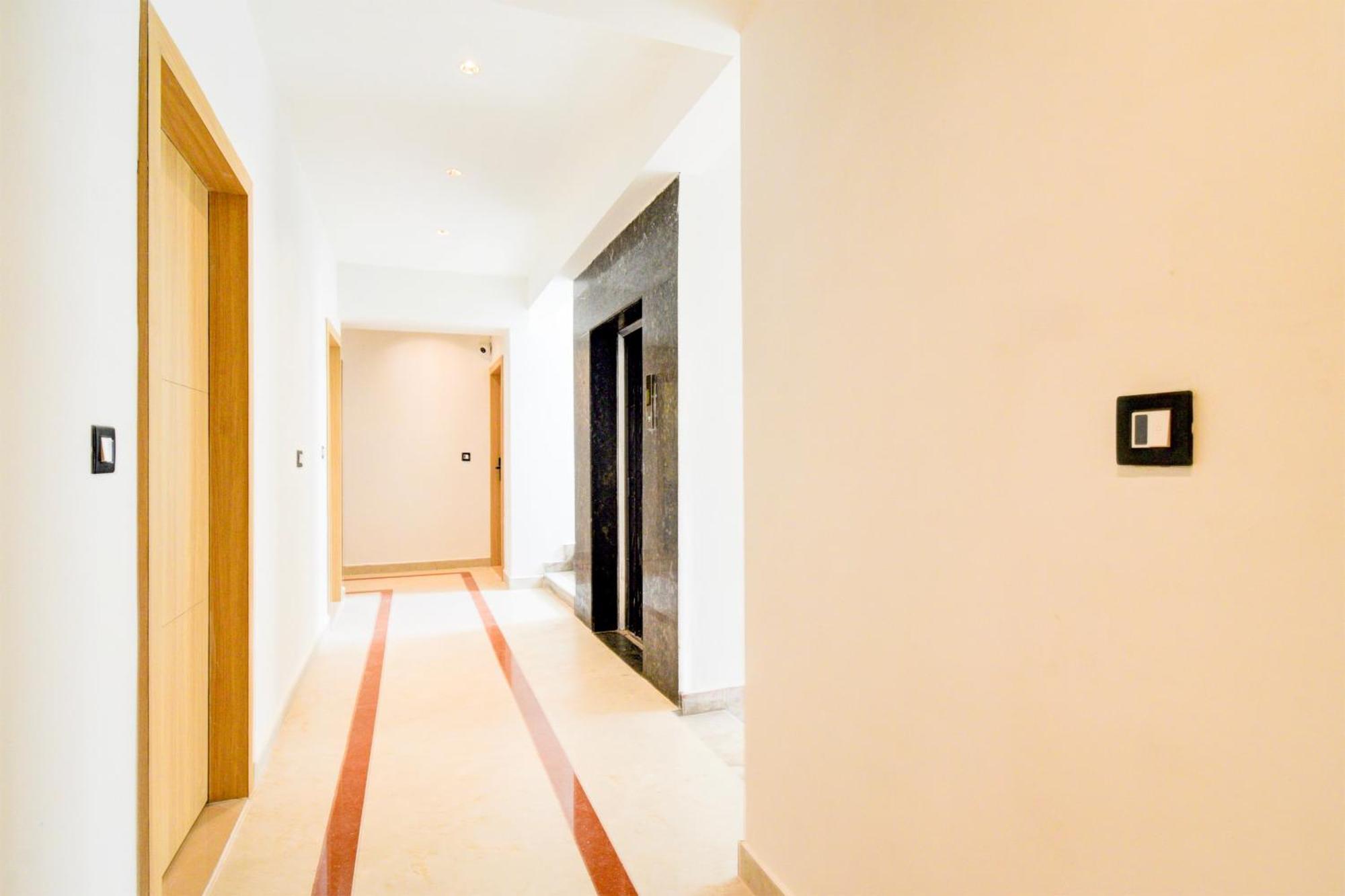 Townhouse Aarav Business Hotel Hajdarabad Zewnętrze zdjęcie