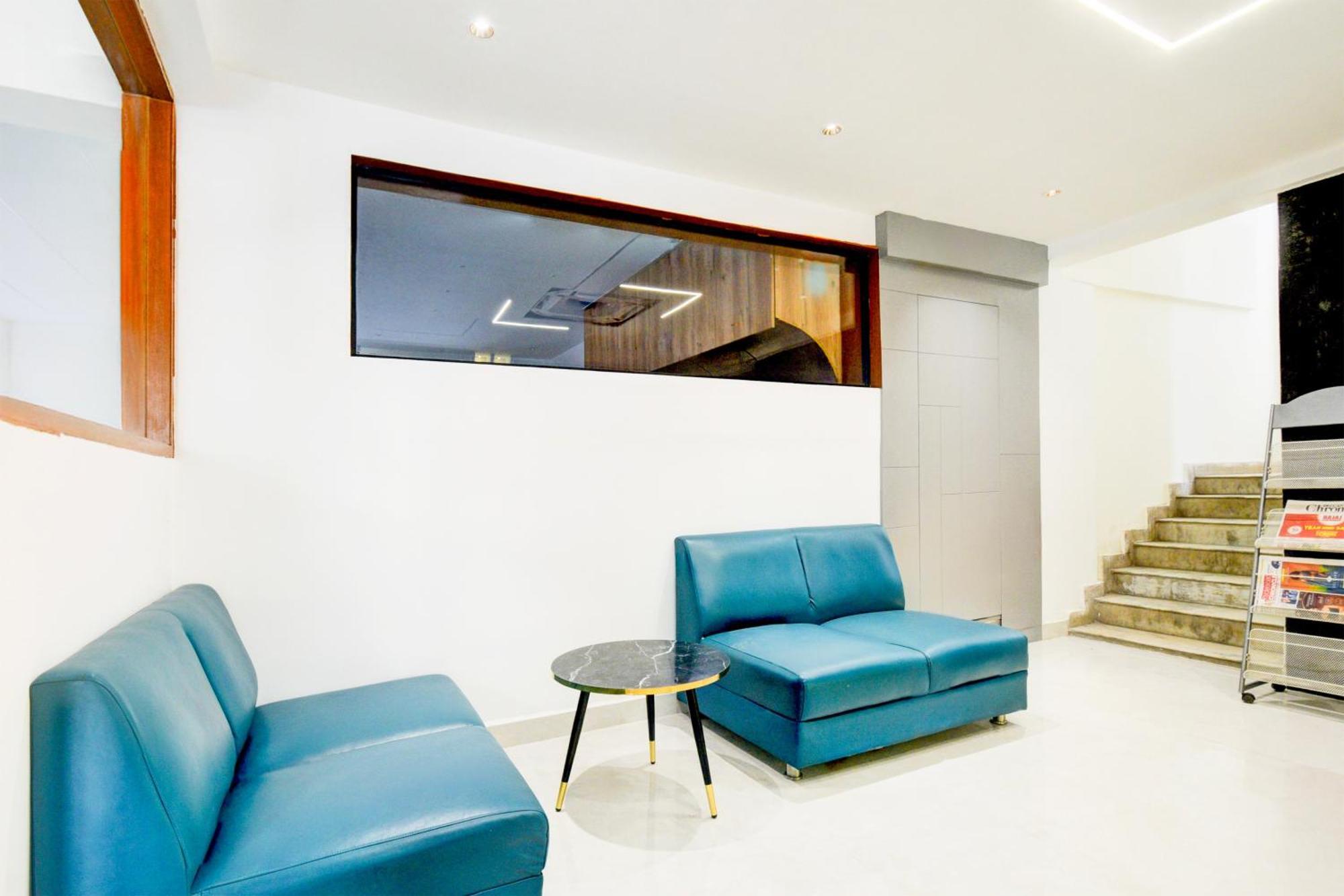 Townhouse Aarav Business Hotel Hajdarabad Zewnętrze zdjęcie